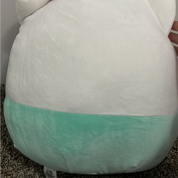 12” Hello Kitty Squishmallow - Picture 5 of 6